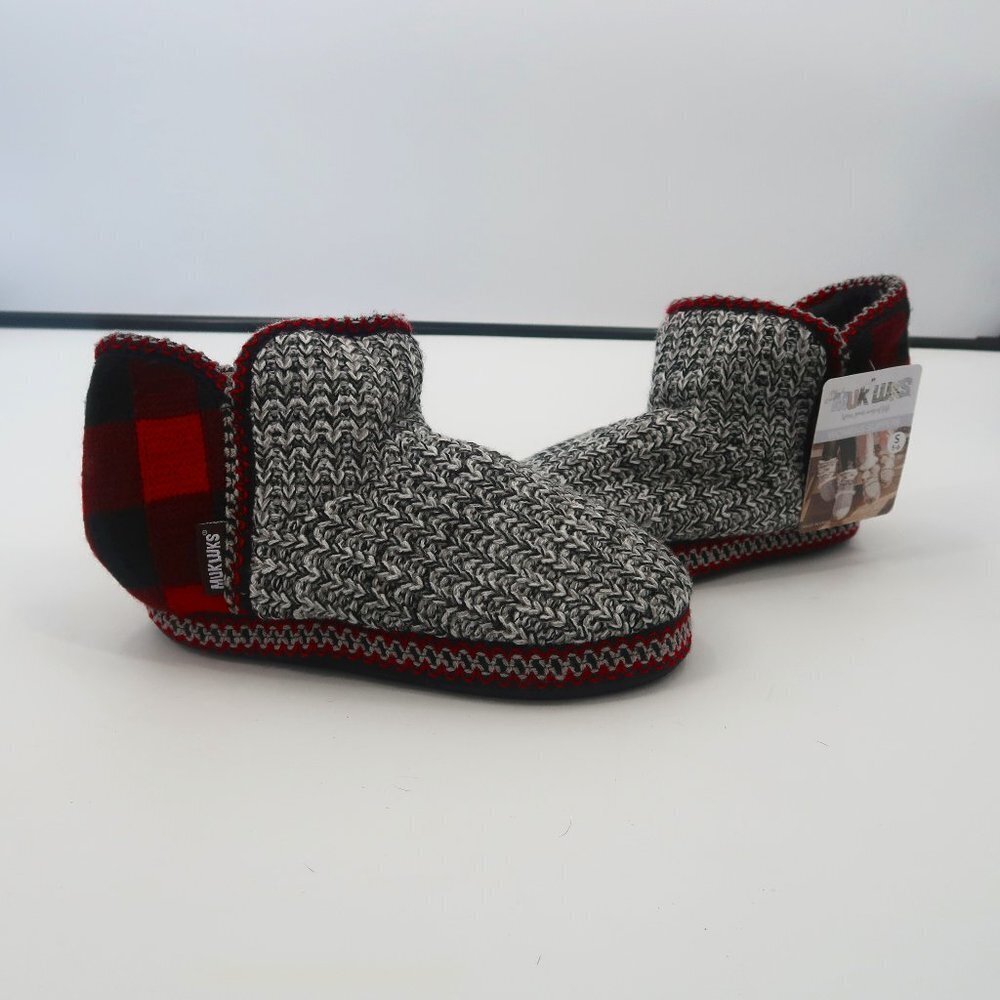 Muk Luks Buffalo Plaid Red Black Gray Slippers Size Small 5-6 NWT
